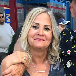 Meet your Posher, Pam